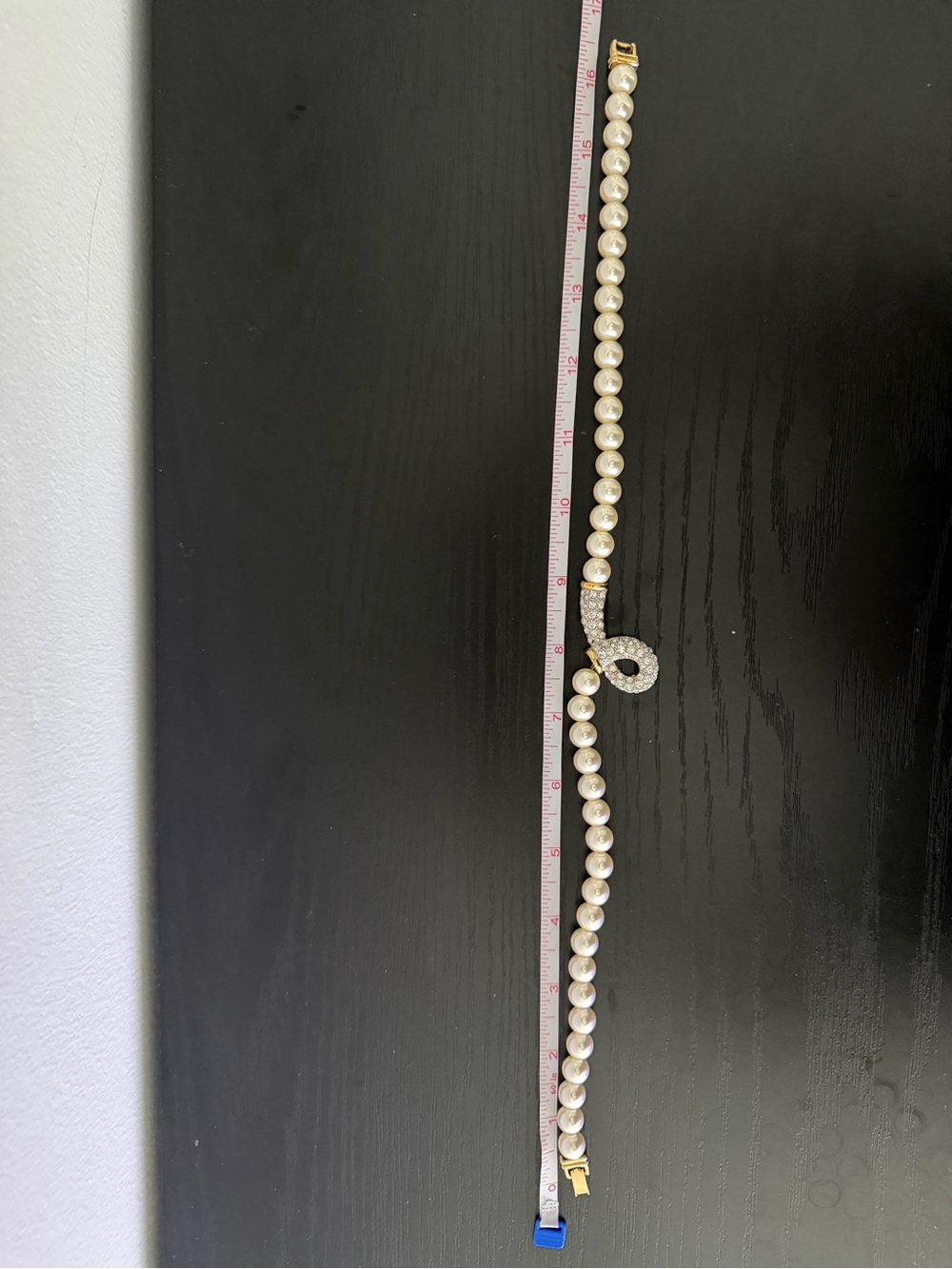 Pearl Necklace with Rhinestone Loop - Picture 9 of 9